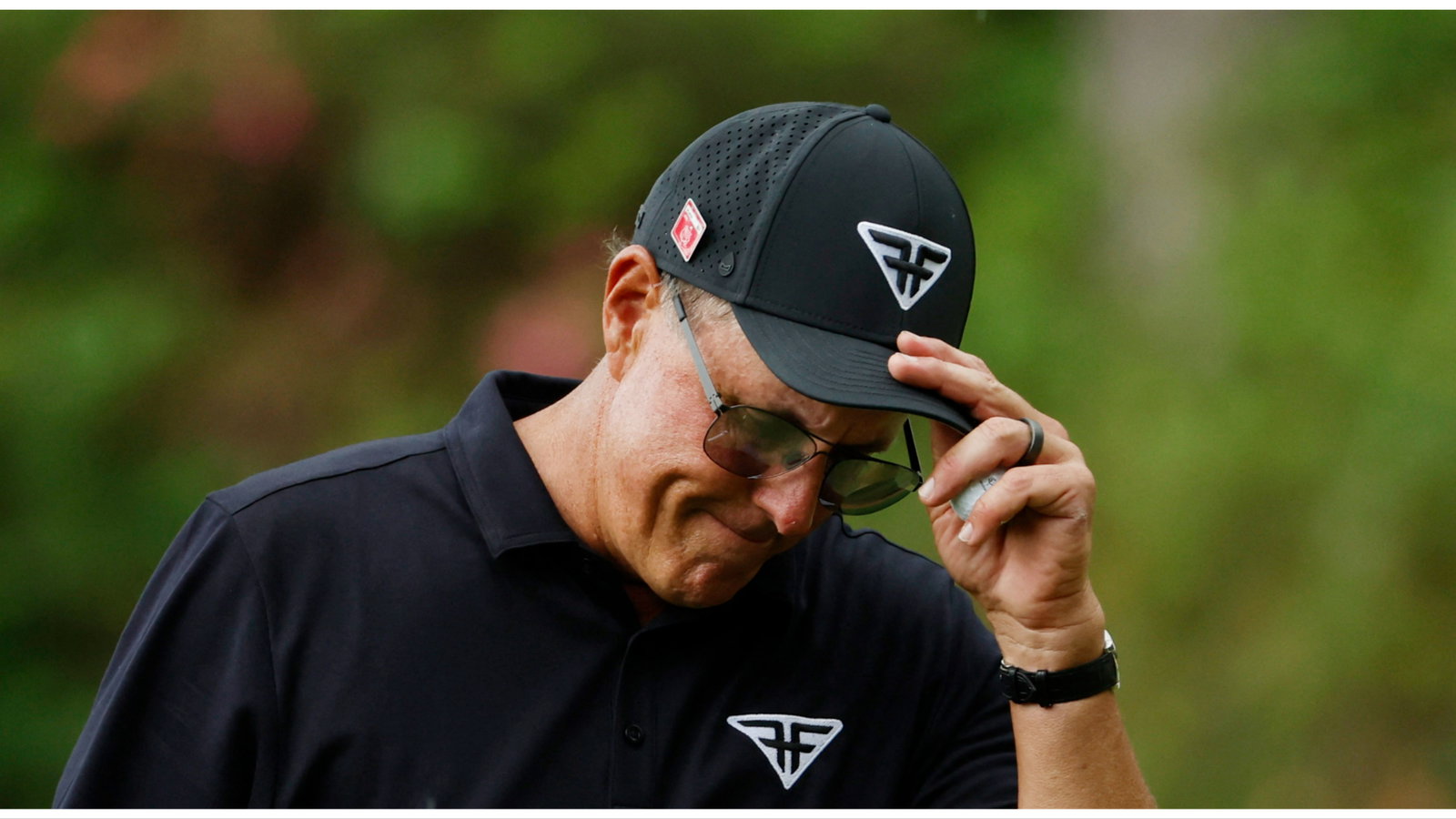 Phil Mickelson delivers classic riposte to reporter over his huge weight loss
